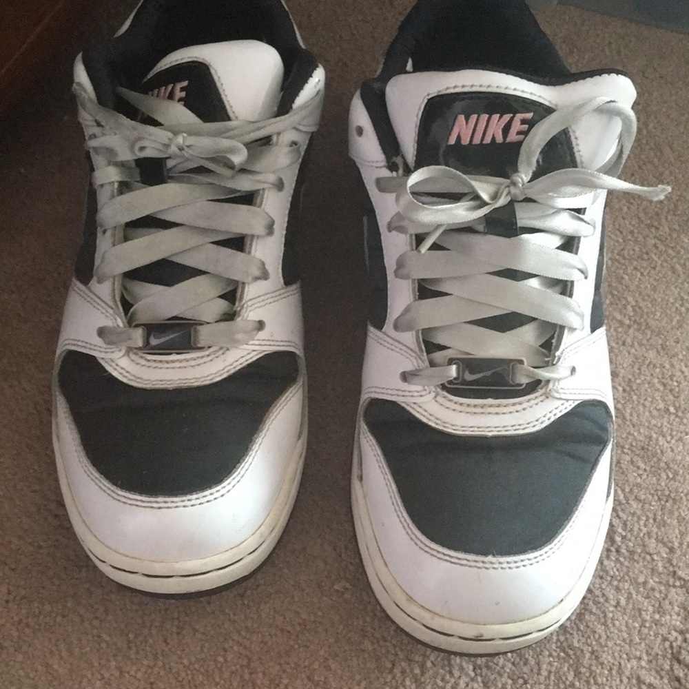 Nike sneakers good condition